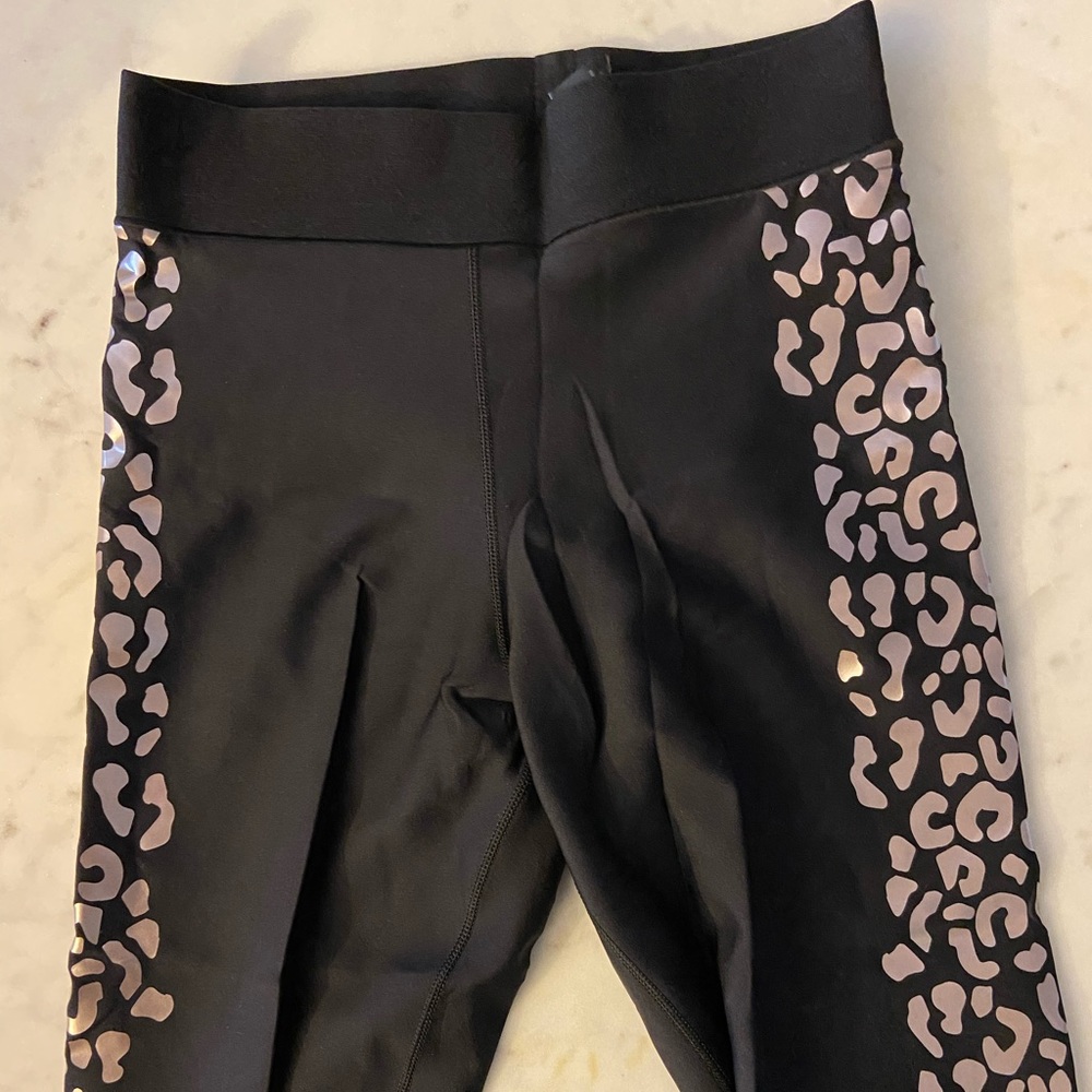 Ultracor cropped leggings - size small